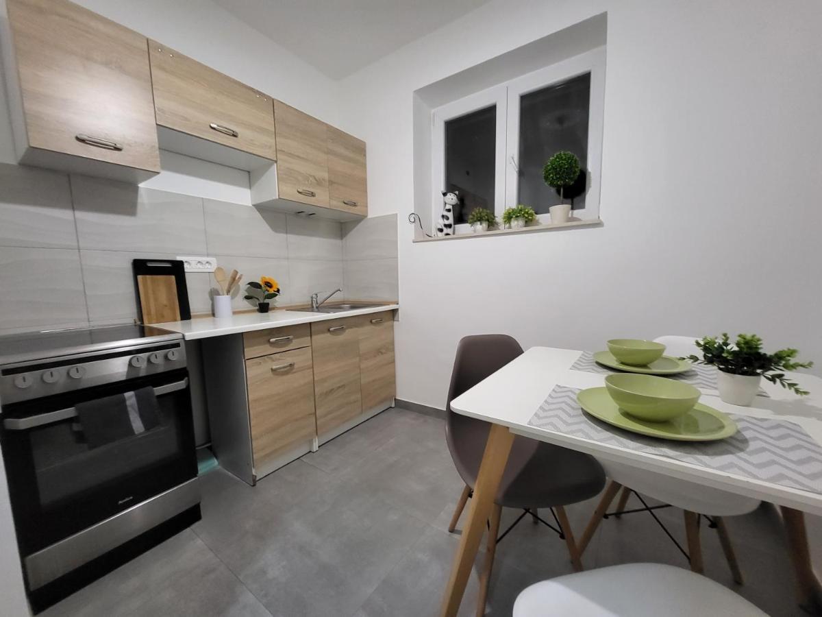 Cozy Apartment With Balcony 10 Min From The Beach Rijeka Dış mekan fotoğraf